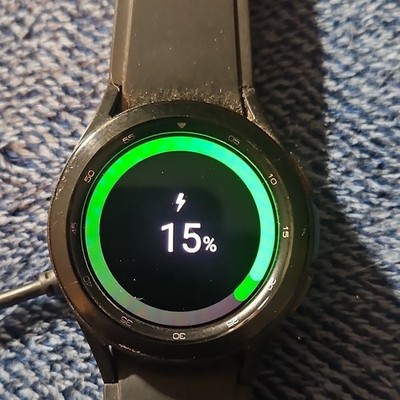 Samsung Galaxy Watch4 Classic 42mm Black Metal Water-Resistant Wear OS Android  