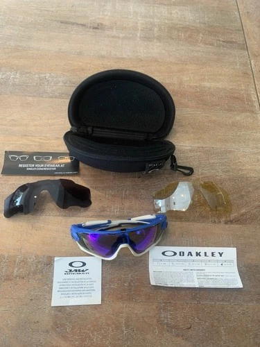 Oakley Jawbreaker Sunglasses With 3 Lenses W/Case