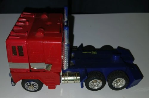 Optimus Prime CAB ONLY Vintage 1Transformers Hasbro Action Figure