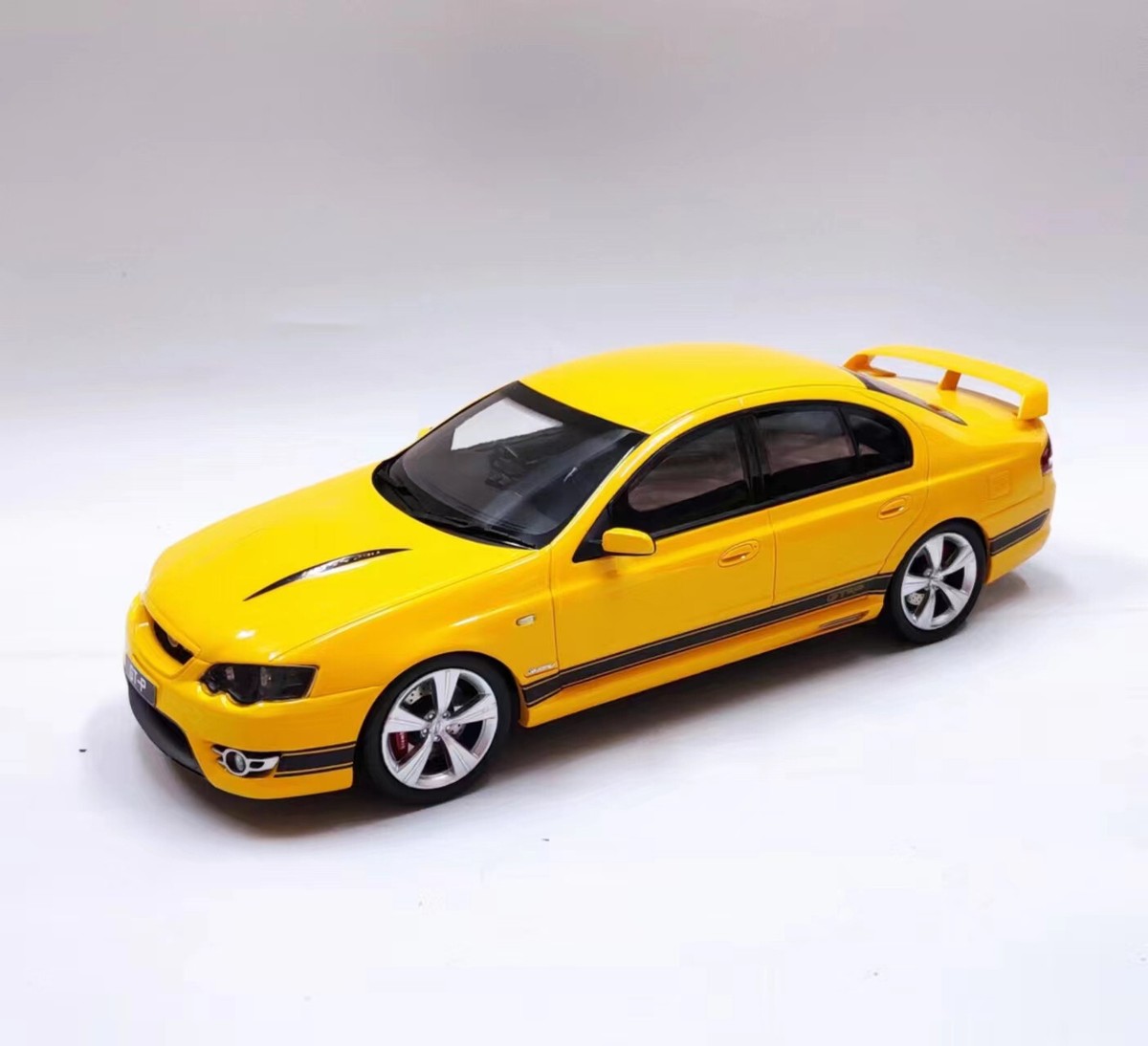 Biante 1/18 Ford Falcon FPV BF GT-P MKI RAPID Limited 360pcs | eBay