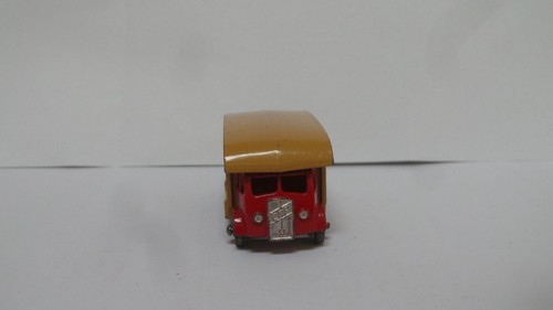 MATCHBOX LESNEY NO 35 MARSHALL HORSE BOX MK7 CRIMPED METAL WHEELS ENGLAND - Picture 2 of 7