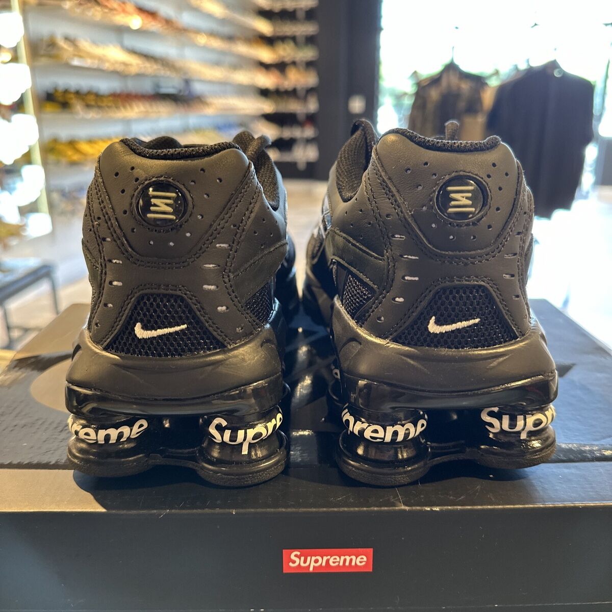 s-l1200.jpg s-l1200.jpg