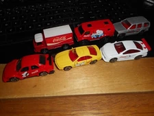 Matchbox Coca Cola  Assorted Cars #35999 1998 5 Piece Set w Corgi Juniors Leylan