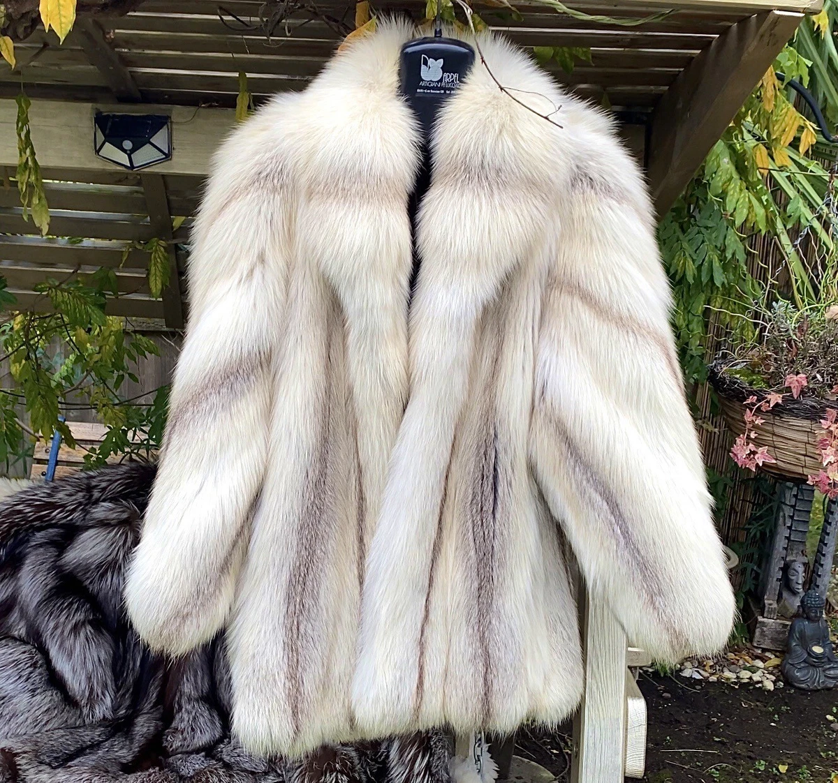 Golden island hotsell fox fur coat