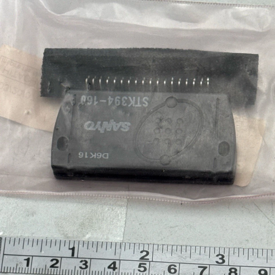 Circuito integrado Sanyo CZ01341 Hitachi Hybrid IC STK394-160E Foto 3 de 4
