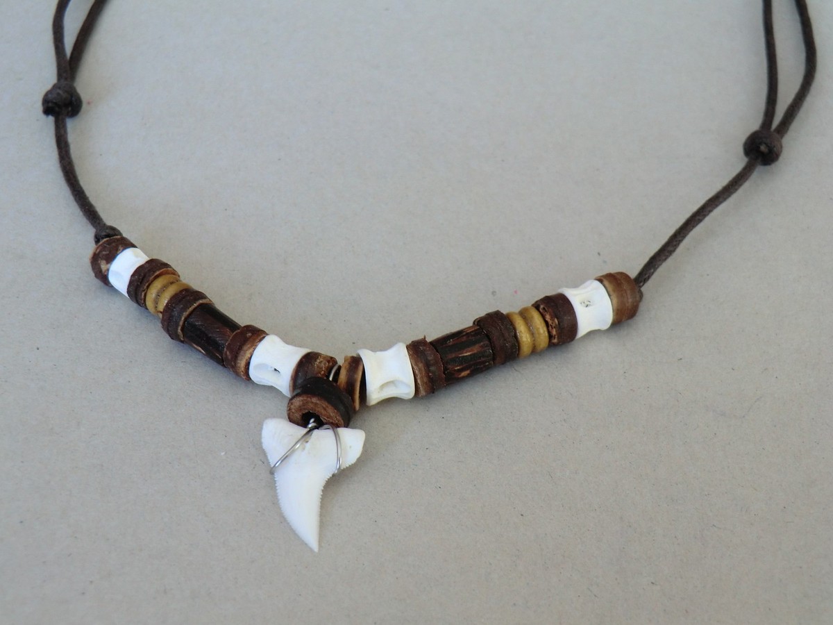 Haifischzahn Halskette Fossil - Unisex Schmuck Mit Lederseil
