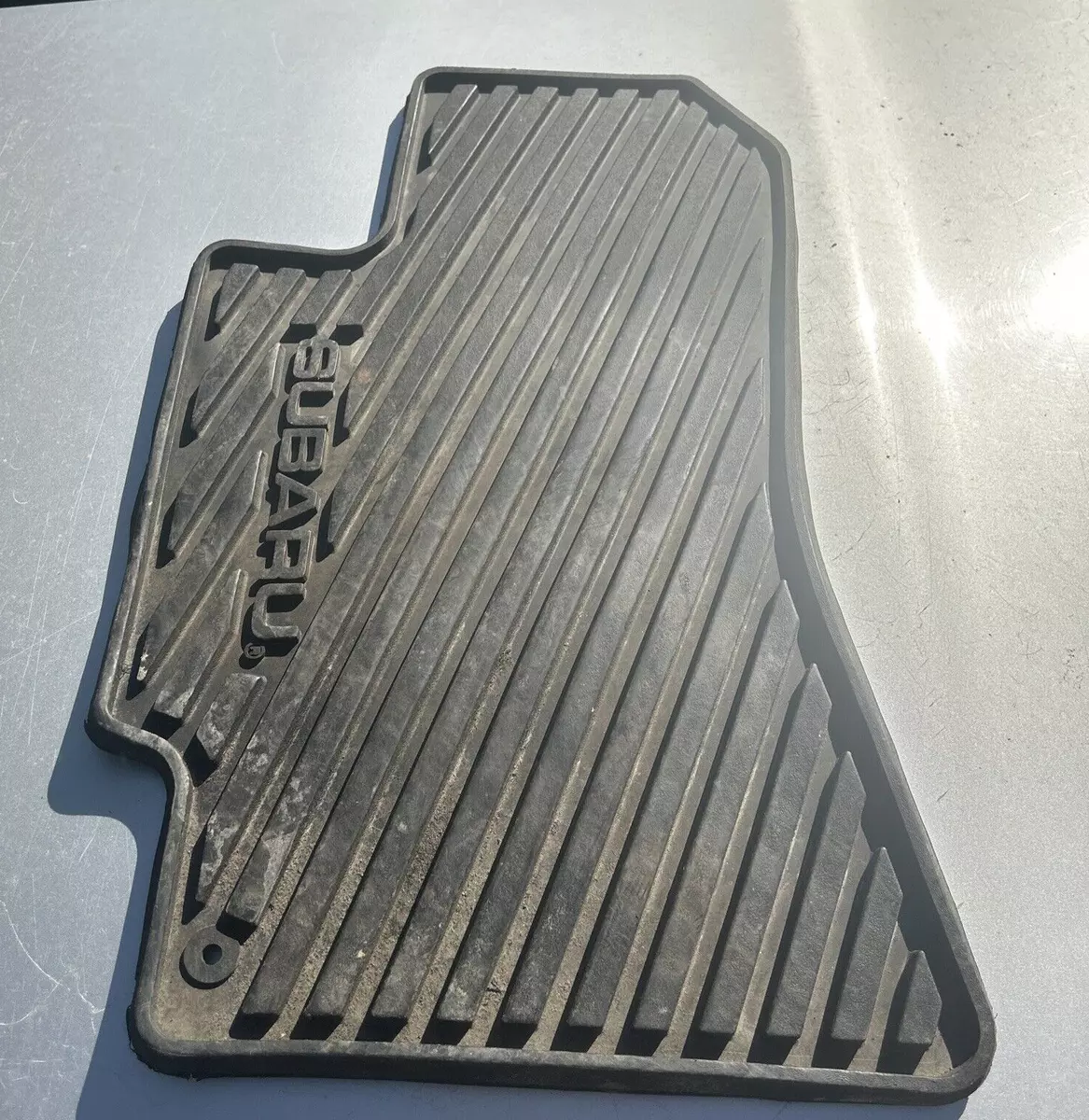 OEM 2000 2004 Subaru Outback Legacy Baja All Weather Floor Mat