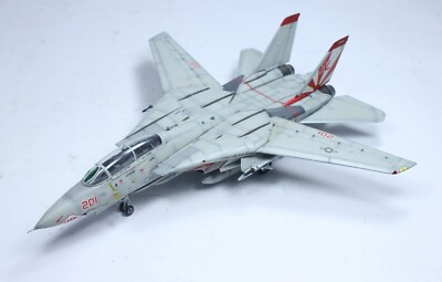 US Navy F-14A Tomcat Sundowner 1:72 Pro Built Model  (Not RC model)