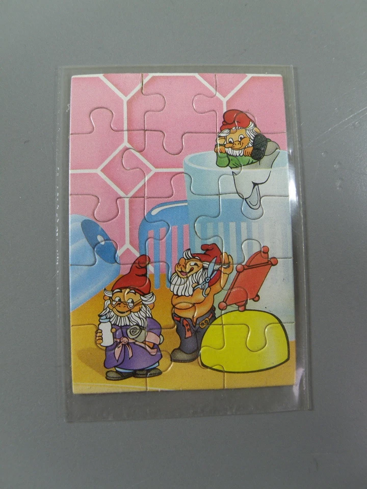 PUZZLE: Badezimmerzwerge o.r. - Bild 1 von 1