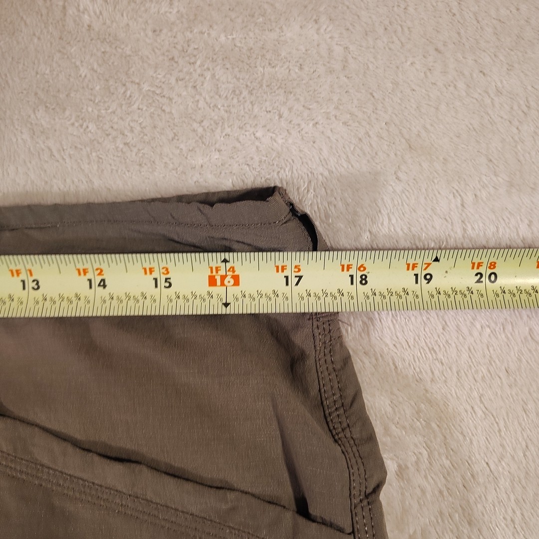 North Face Shorts Men's 34 Outdoors Hiking Flap 6 Pocket Lightweight Beige Cargo thumbnail 15