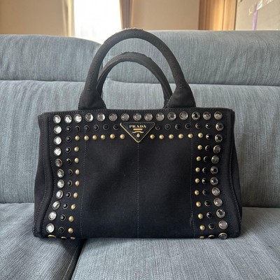 PRADA Kanapa Black