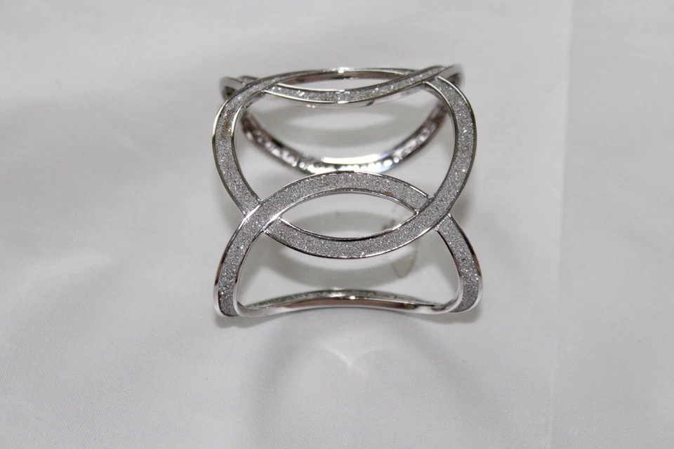 Bracelete de punho de elos intertravados vintage REBECCA MADE IN ITALY - Imagem 2 de 4