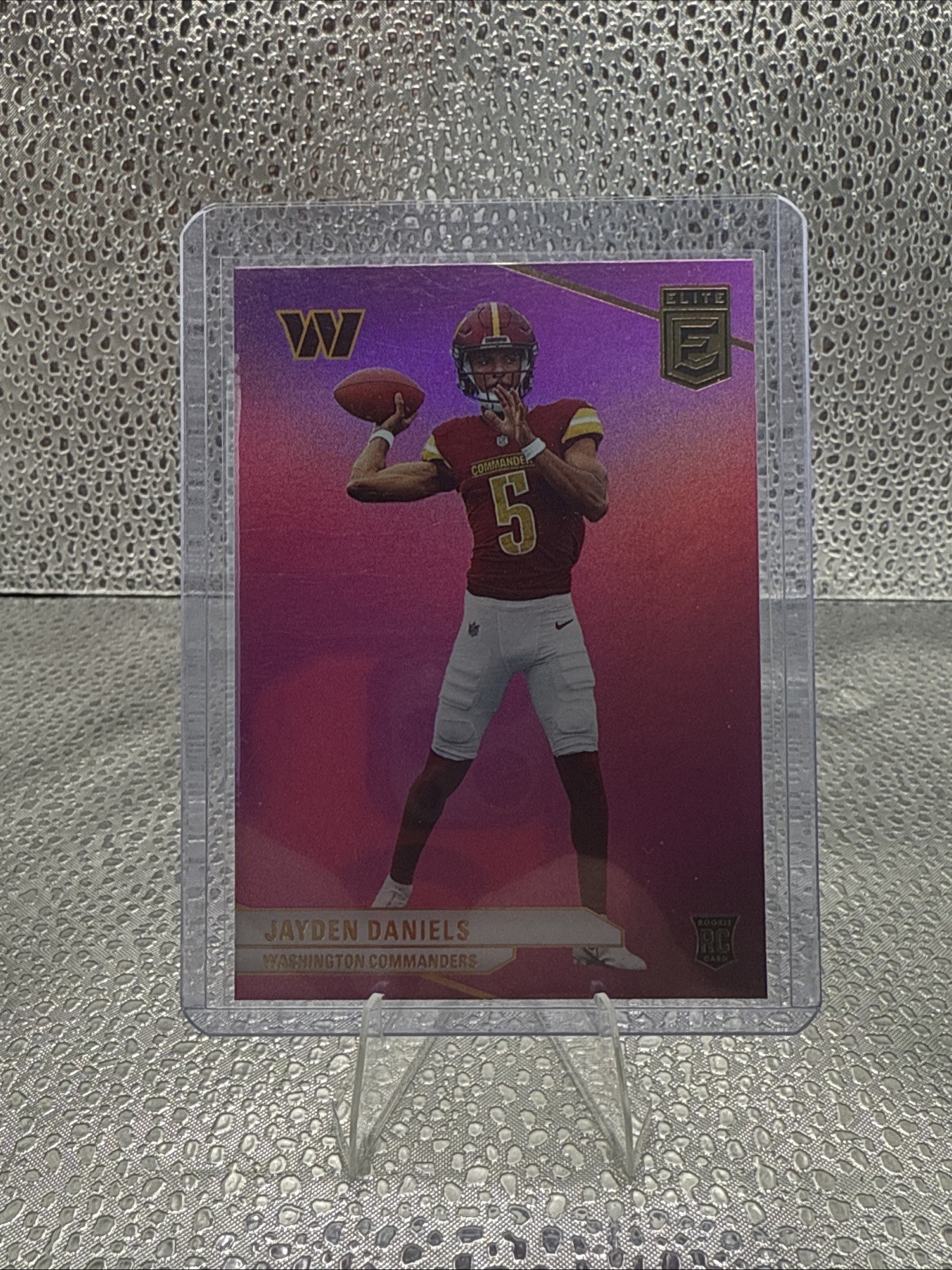 2024 Panini Donruss Elite - Rookies Jayden Daniels #165 Pink (RC)