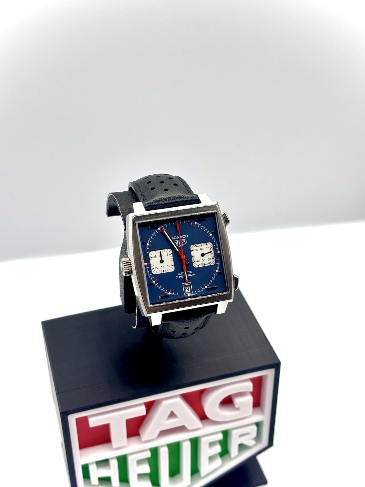 Tag HEUER Monaco Steve McQueen 2017 Box And Papers. CAW211P, Excellent Condition