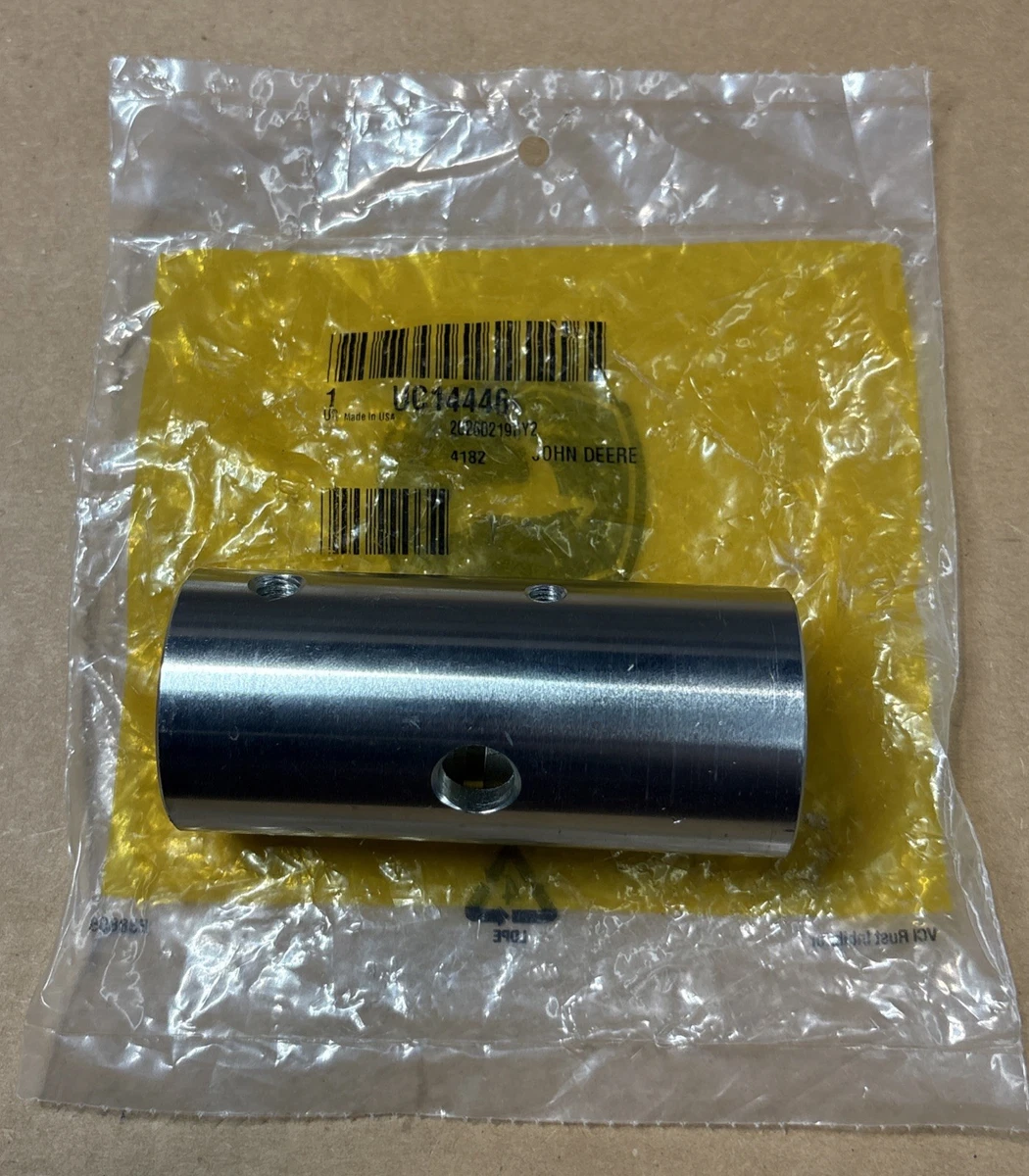John Deere UC14446 Two Holes Bushing photo 1