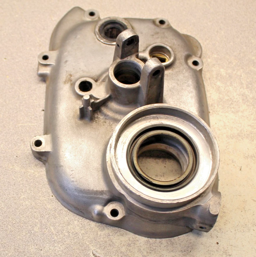 BMW R50/5 R60/5 R75/5/2 R69S 1969-1973 CAJA DE CAMBIOS CUBIERTA DE TRANSMISIÓN 12303749 OEM Foto 4 de 4