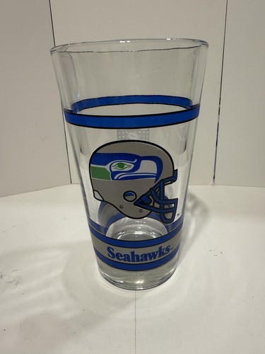 Seattle Seahawks Libby Pint Glasses SET of 8 Chevron NFL Logo 12oz Vintage - Picture 5 of 7