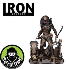 Predator 2 - Greyback (Elder Predator) 1/10th Scale Statue (2025 Exclusive)