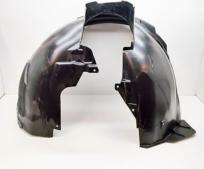 Volvo XC60 MK2 Kotflügel-Spritzschutz vorne rechts 32372422 Volvo XC60 MK2 Kotflügel-Spritzschutz vorne rechts 32372422