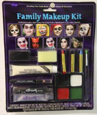 Fun World Family Make-up Kit Accessory NOS