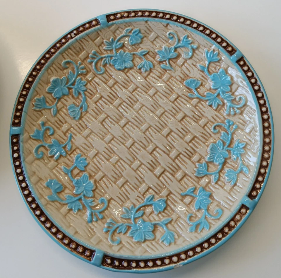 Temptations By Tara Floral Lace - 7" Diam Salad Plates Set of 4 - Image 4 of 4