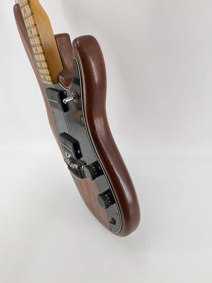 Guitarra Eléctrica Peavey Patriot en Estuche Rígido - Marrón - Hecha en EE. UU. Foto 3 de 4