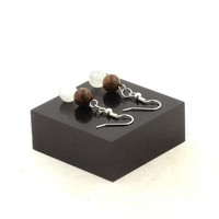 Steine Und Mineralien. Ohrringe 2 Perlen Selenit Aus Marokko + Holz 8 Mm