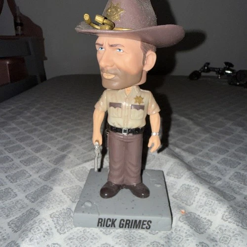 The Walking Dead Sheriff Rick Grimes Bobblehead 2012