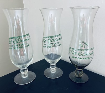Vintage 4 Capri Turquoise Blue Glass Tumblers White Flowers  Vintage Pat Au glassware display picture 1