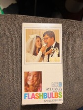 NOS SYLVANIA M2B FLASHBULBS BLUE DOT 12 pack flash bulbs New In Box