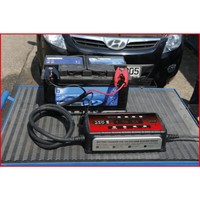 KS Tools 12V + 24V Smartcharger Hochfrequenz-BatterieladegeräT 25A/12,5A