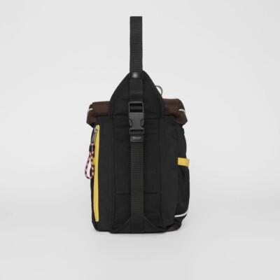 Burberry Logo Print Nylon Leo Belt Pack – Dark Grey/Brown  display picture 2