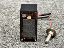 301 Davtron Outside Air Temperature Indicator w Probe (Minus Face)