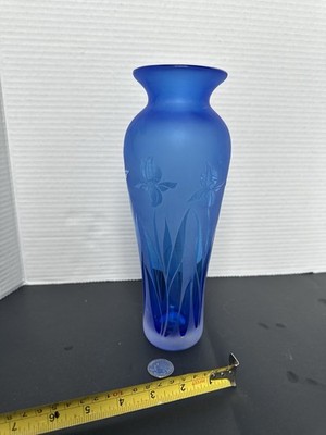 Vintage D. Coleman 2003 Colbalt Blue Frosted Glass Vase