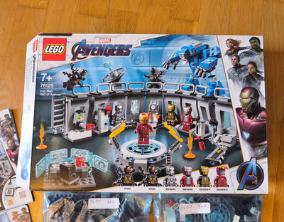 LEGO Marvel Avengers Iron Man Hall of Armour 76125 Set 524 Teile 7+