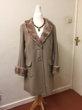 Exquisite Valentino Cashmere & Angora Wool Blend Mink Fur Trim Coat