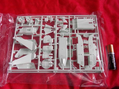 ⭐ TRAJE MÓVIL GUNDAM WHITEBASE PLÁSTICO MODELO FIGURA 1/2400 BANDAI ANIME - Imagen 7 de 9