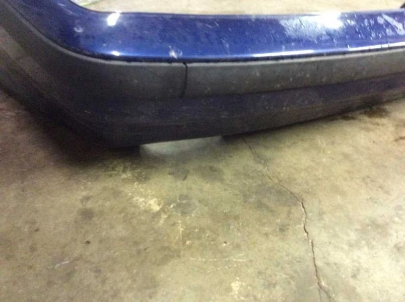 96 97 98 99 BMW 328I Rear Bumper Cover CPE W/O M-Tech 1955 - Изображение 3 из 4