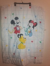 Vintage Dundee 1984 Quilted Baby Crib Blanket Mickey Minnie Pluto Friends