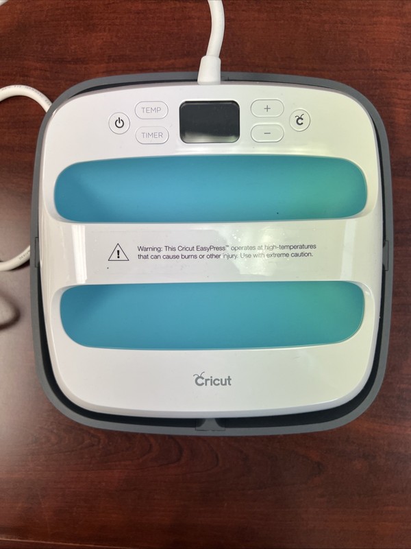 Cricut Easy Press 9"x9" Smart Heat Press With Resting Tray Ditch The iron!