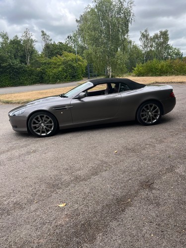 Aston Martin DB9 Volante - Picture 2 of 21