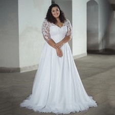 V-Neck Plus Size Wedding Dresses Bride Three Quarter Sleeve A-Line Bride Gown