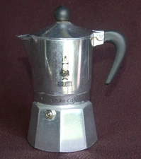 1-Cup ~ Bialetti  MOKA Cafe ~ Stove Top Espresso Percolator ~ Italy ~ Used
