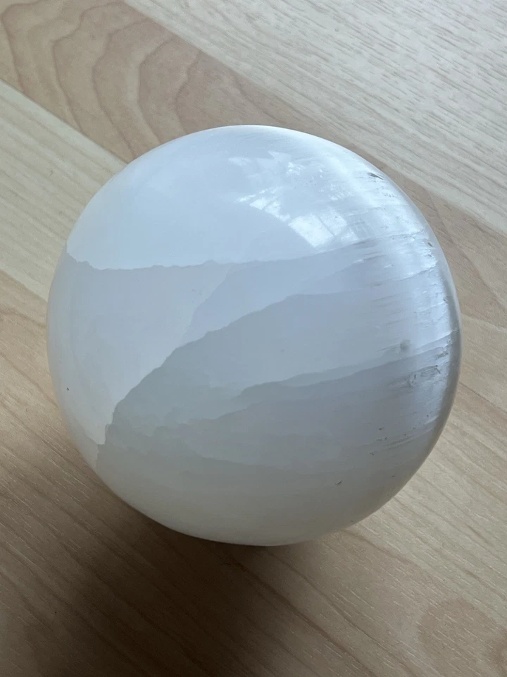 Selenit Kugel 2kg 11cm Durchmesser Edelstein Mineral Kristall - Bild 2 von 4