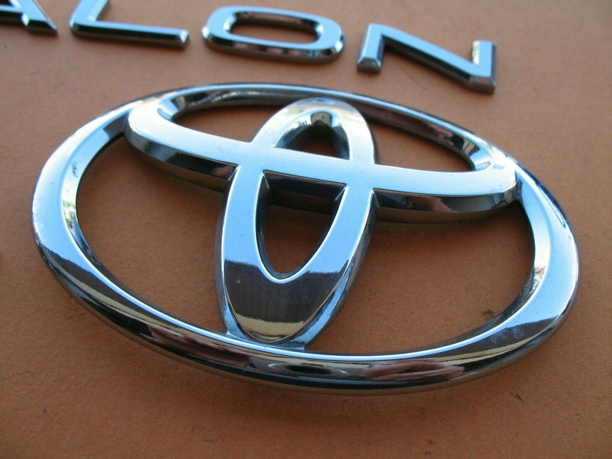 05 06 07 08 09 10 TOYOTA AVALON TOURING REAR LID EMBLEM LOGO BADGE