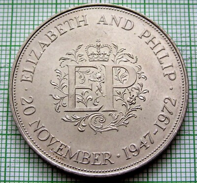 GREAT BRITAIN 1972 CROWN, Queen Elizabeth II & Prince Philip 25th WEDDING ANNIV