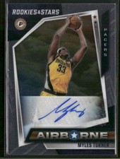 2021-22 Panini Chronicles #AIR-MYT Myles Turner Airborne Signatures #/149