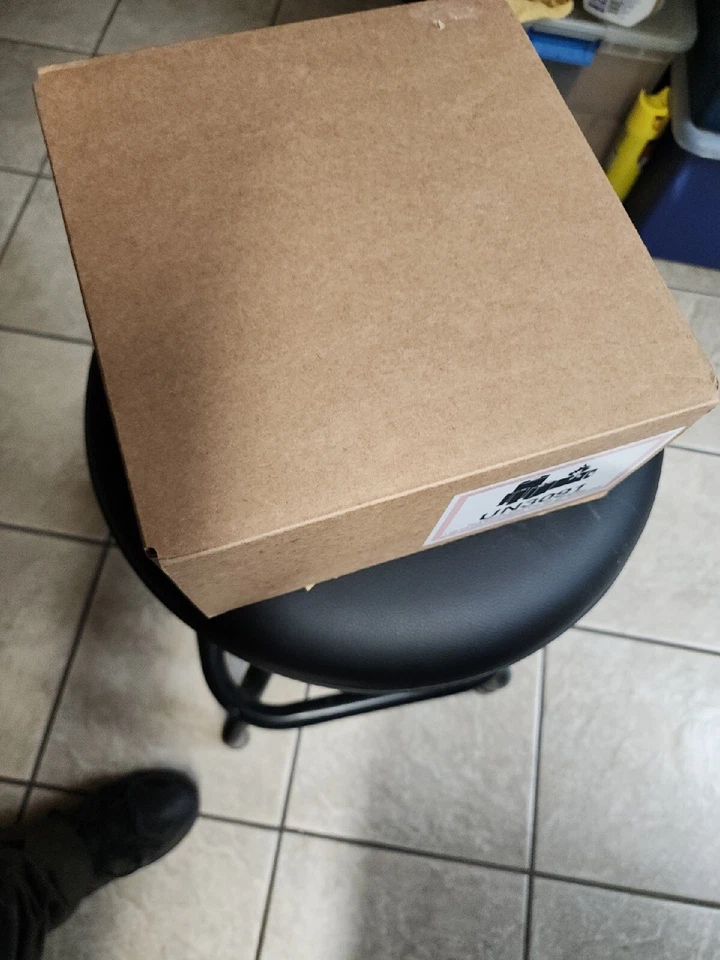 Apple Mac Mini (256GB SSD, M1, 8GB) Silver - MGNR3LL/A (November, 2020) - Image 4 of 4