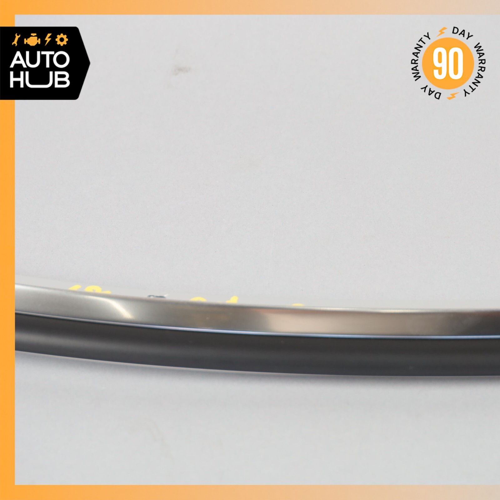 10-16 Porsche Panamera 970 Hybrid S Front Right Window Weather Seal Molding OEM