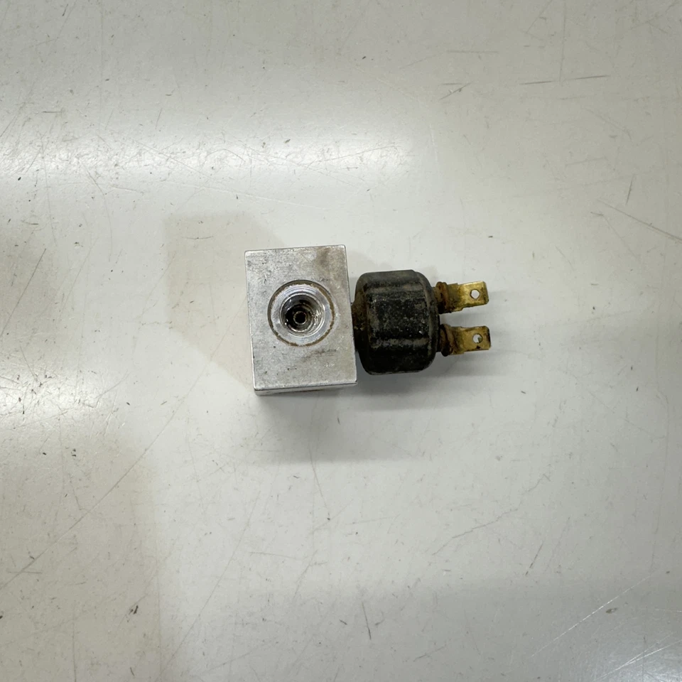 Stoplight Switch - 2010 Polaris Trail Boss 330 - Image 2 of 4